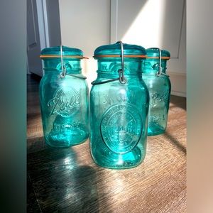 Three Ball Ideal blue mason jars with lid. Bicentennial celebration. 1976.